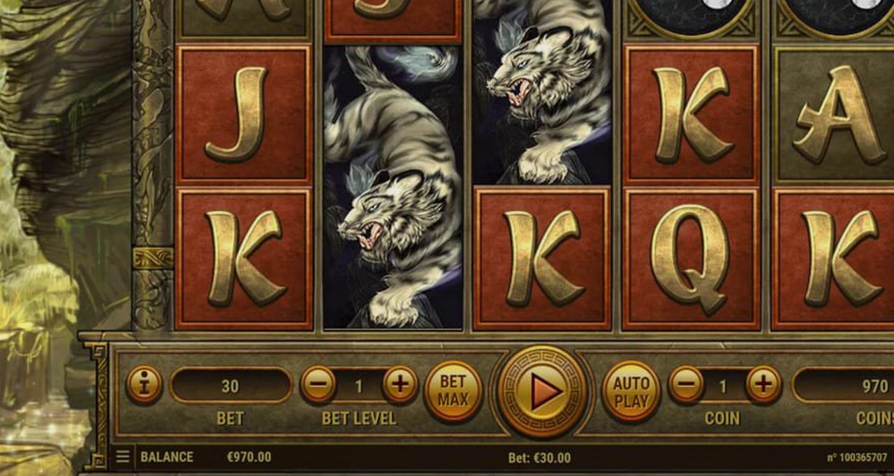 Four Divine Beasts · Tangkapan Layar Aplikasi SENSASI303